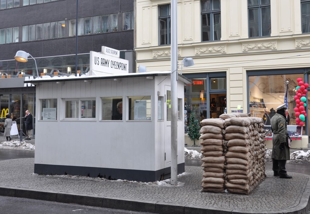 Checkpoint Charlie was the crossing point between the US zone of West Berlin and the Soviet zone of East Berlin.