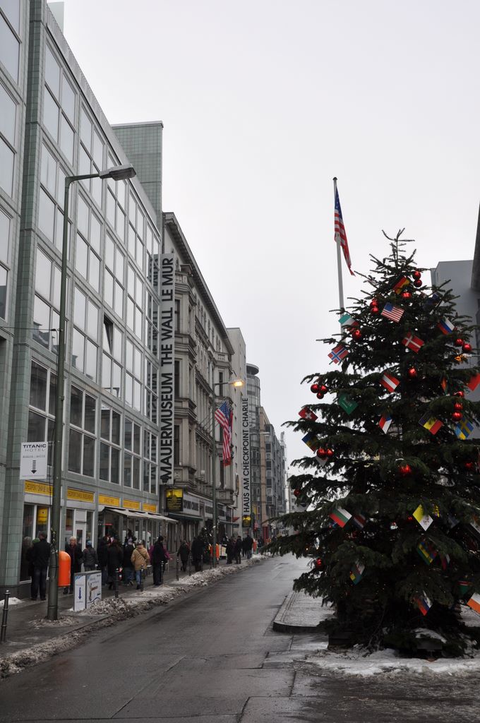 Checkpoint Charlie was the crossing point between the US zone of West Berlin and the Soviet zone of East Berlin.