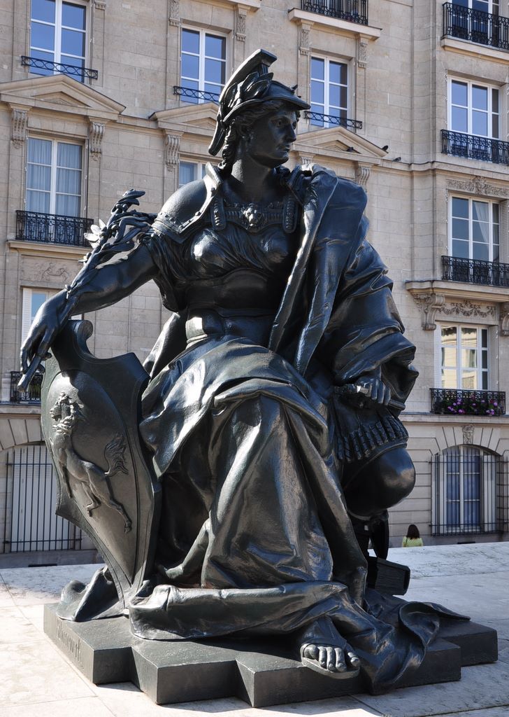 Statues outside Musee d'Orsay, Paris, France.