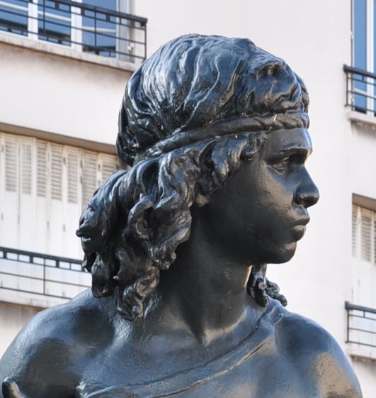 Statues outside Musee d'Orsay, Paris, France.