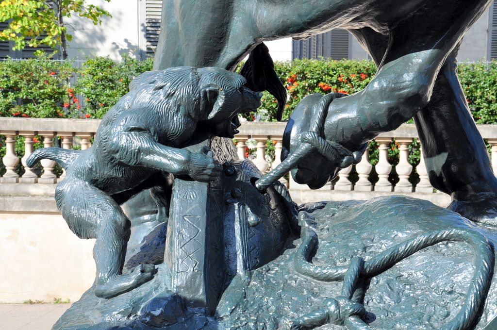 Statues outside Musee d'Orsay, Paris, France.