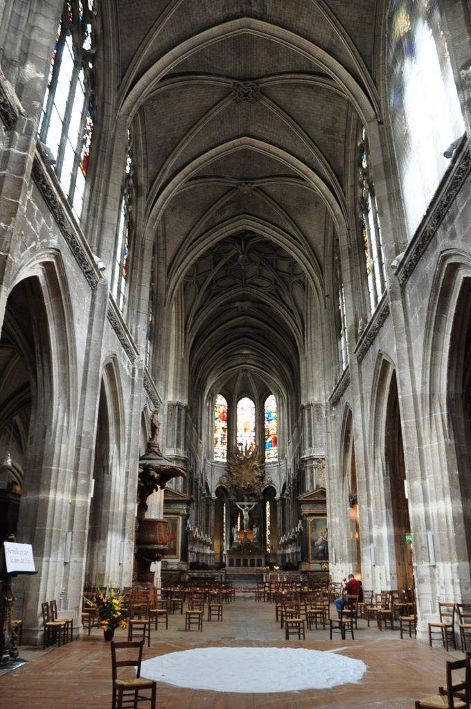 The Church of Eglise Saint-Merri located on the Rue Saint Martin.