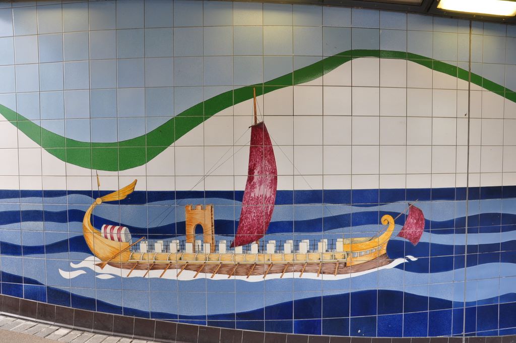 Maritime Heritage Mural, Townwall Street, Dover. (1993)
