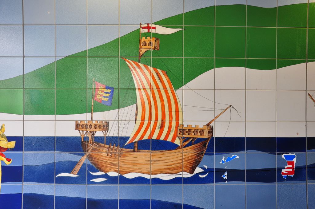 Maritime Heritage Mural, Townwall Street, Dover. (1993)